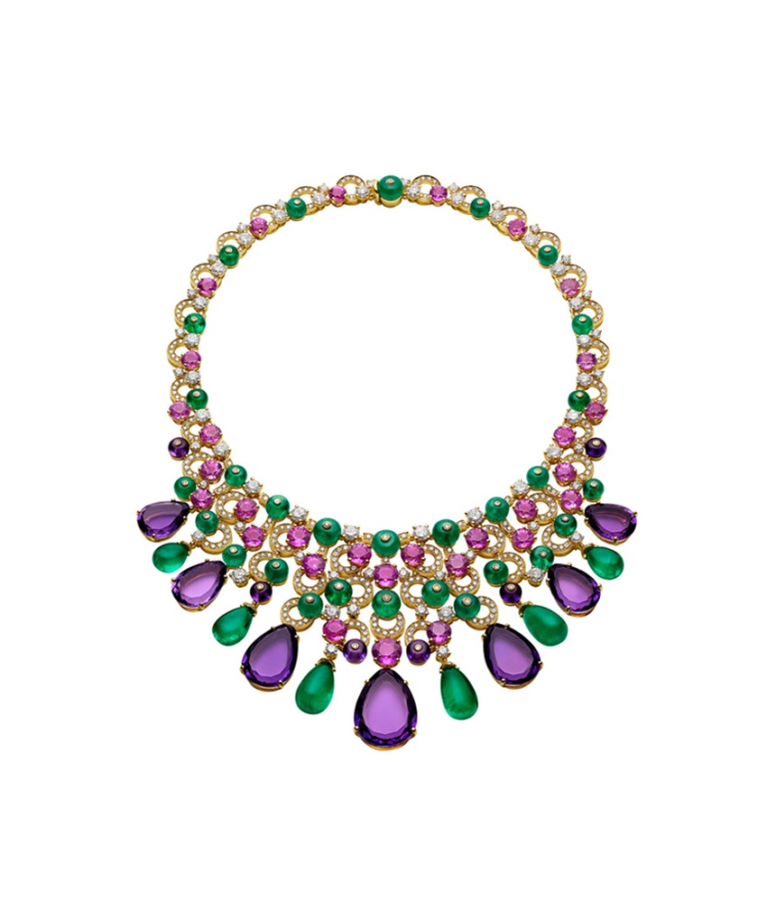 Circle Pendant Necklace